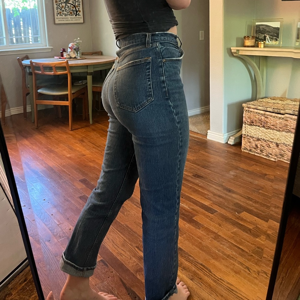 Abercrombie 90s Ultra High Rise Straight Jeans